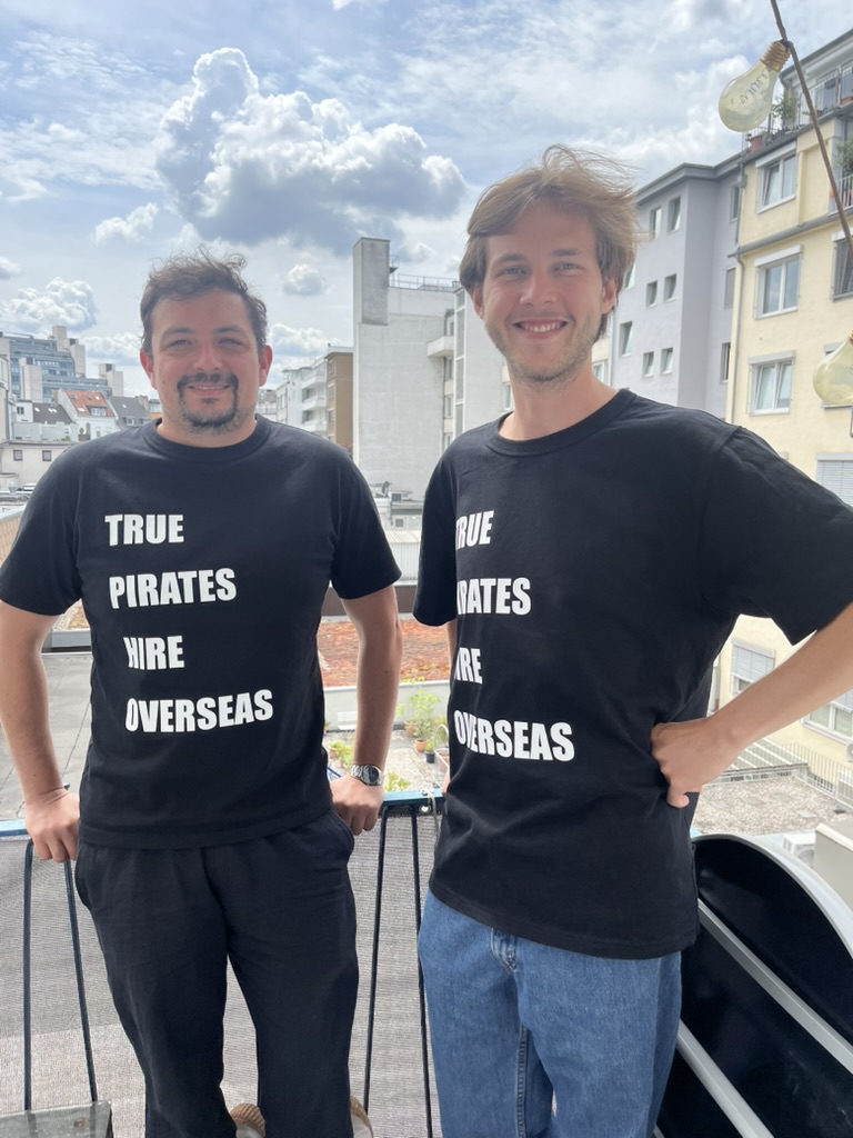 Das Human Agents Team beim gemeinsamen Essen