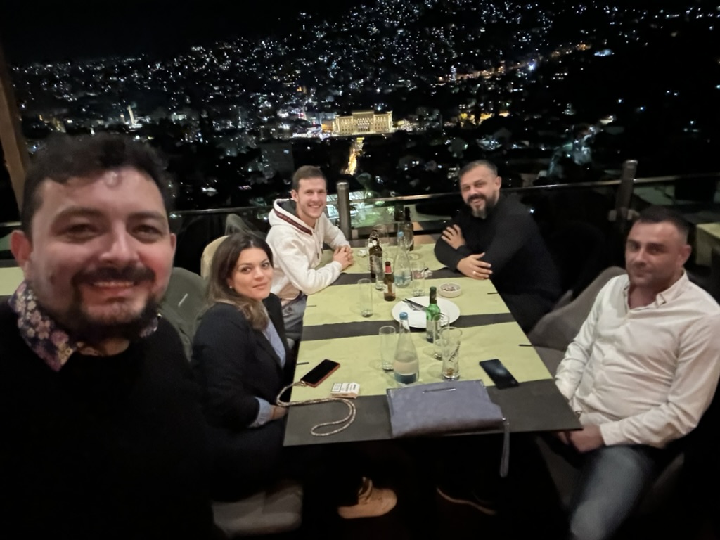Human Agents Team in Sarajevo