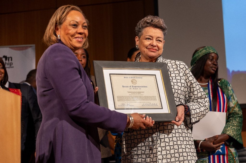 House of Representatives honour presented to a senior delegate