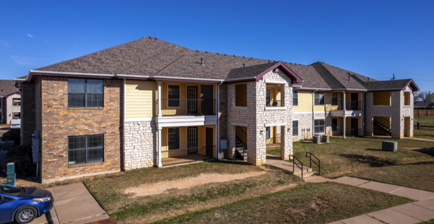Estrada South 1