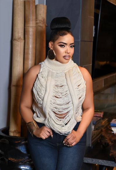 Sleeveless Sweater 