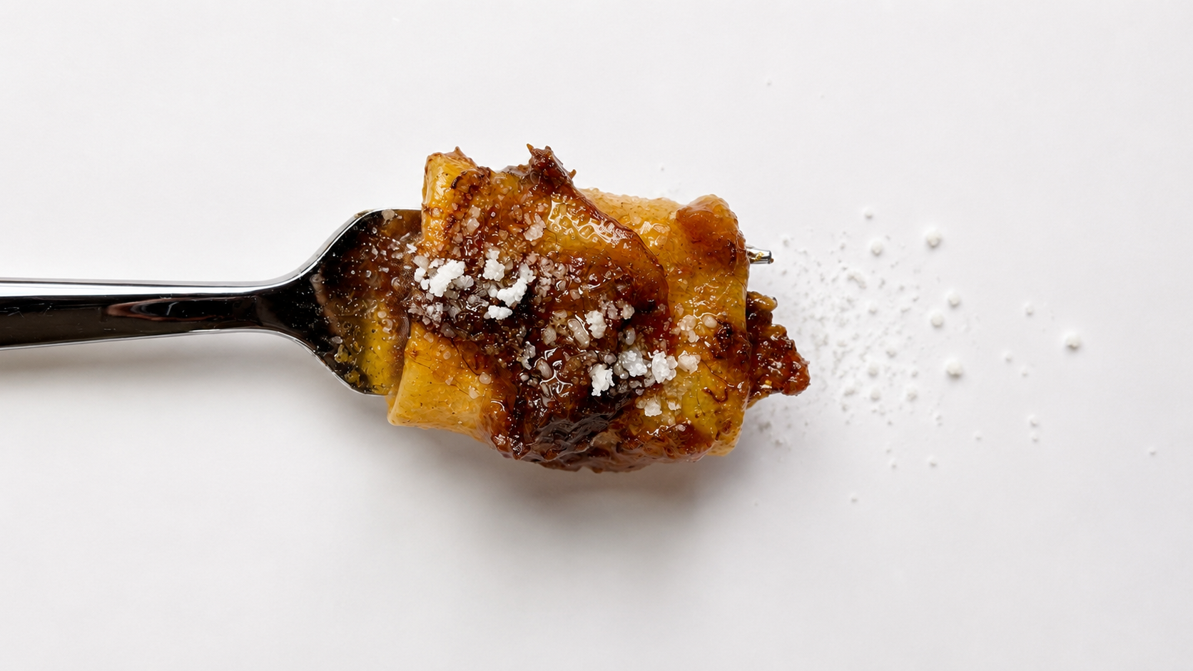 Pacchero con ragù alla Genovese su forchetta