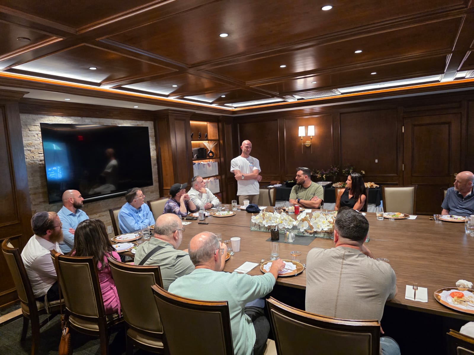 A shared table, a shared mission