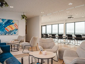 SkyLounge