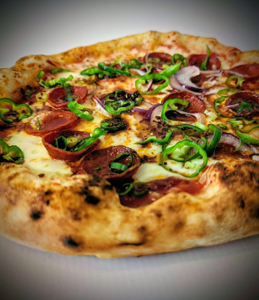 Pizza garniture artisanale