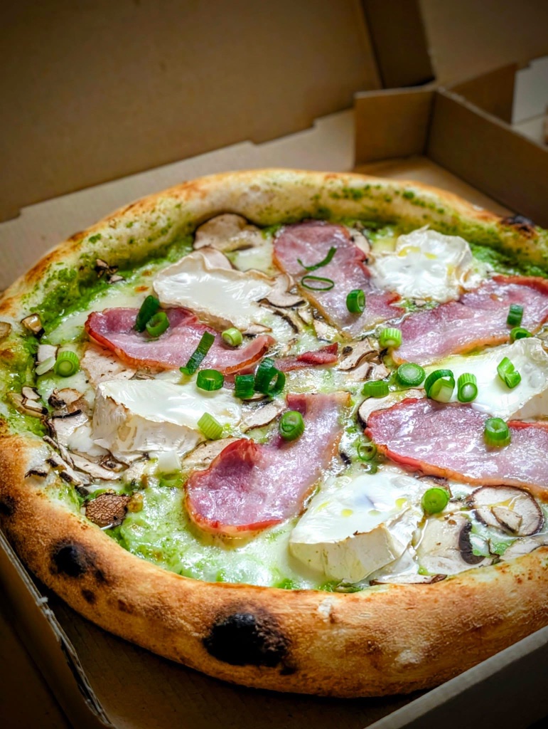 Pizza four à bois