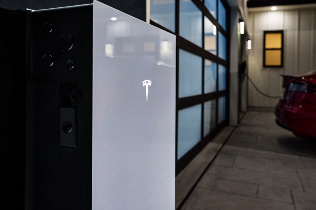 Battery backup installation