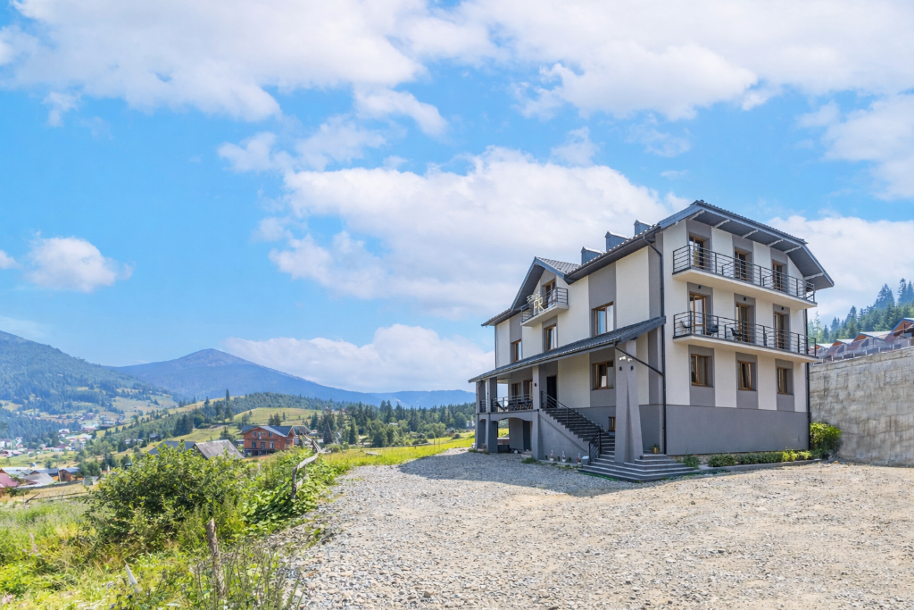 Family Residence Hotel