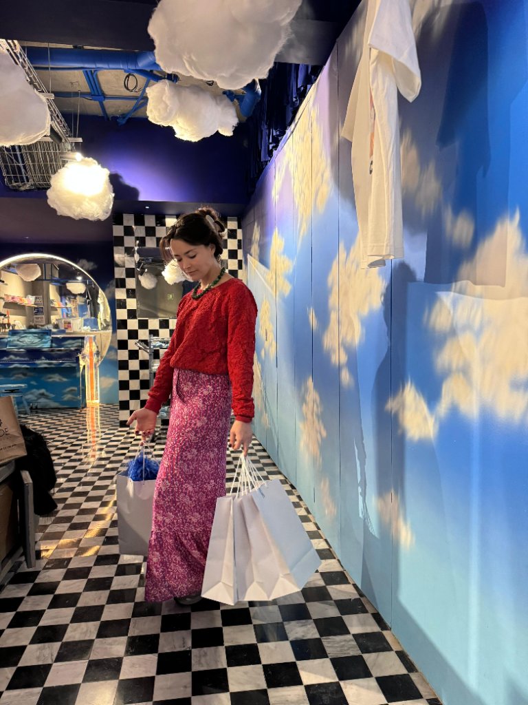 Eyes of Calma: Immersive Space in Roma Norte — venue photo 2