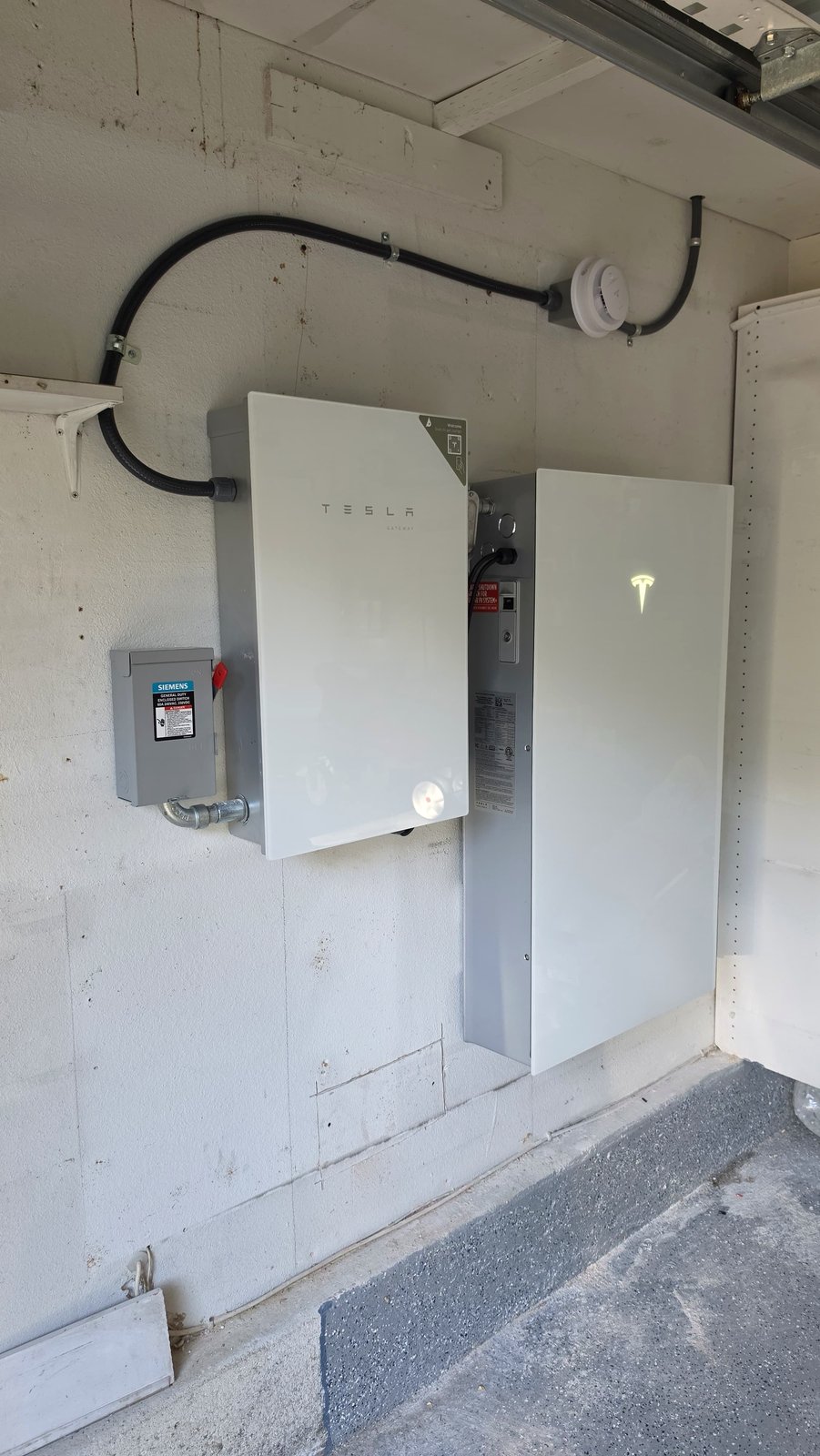 Solar and Tesla Powerwall install by ION ENERGY in Imperial Valley