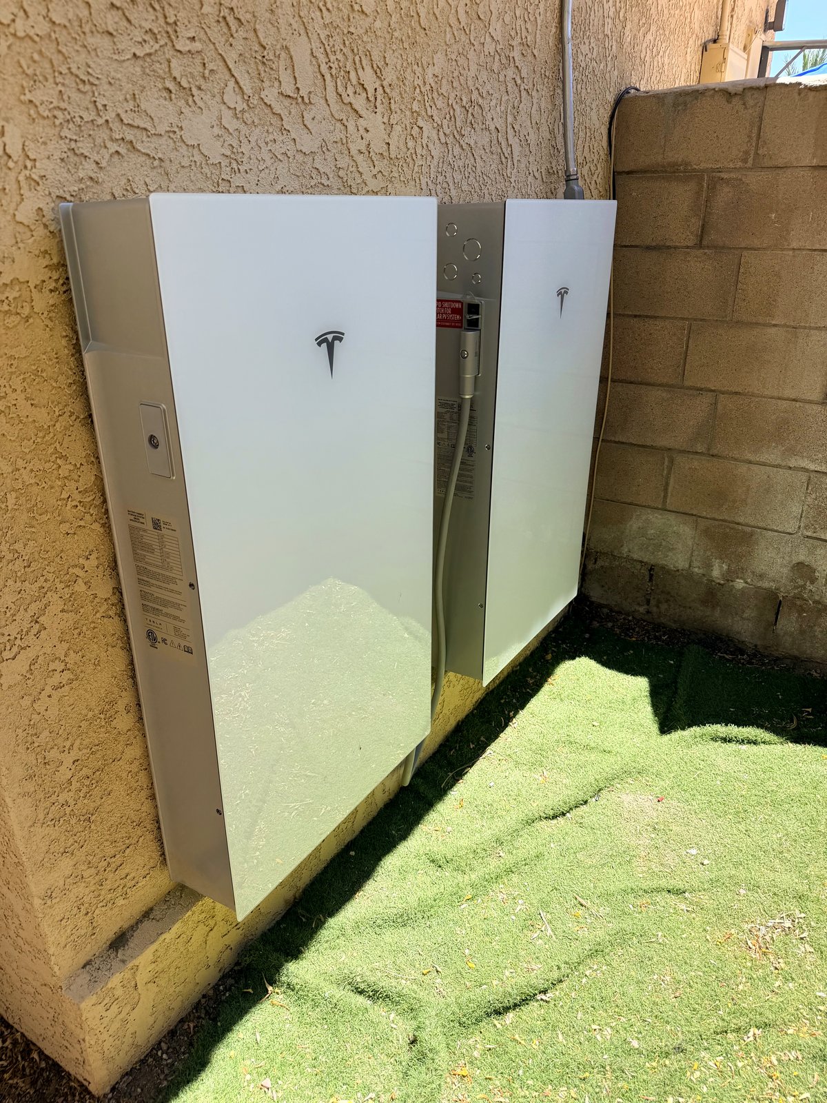 Solar and Tesla Powerwall install by ION ENERGY in Imperial Valley