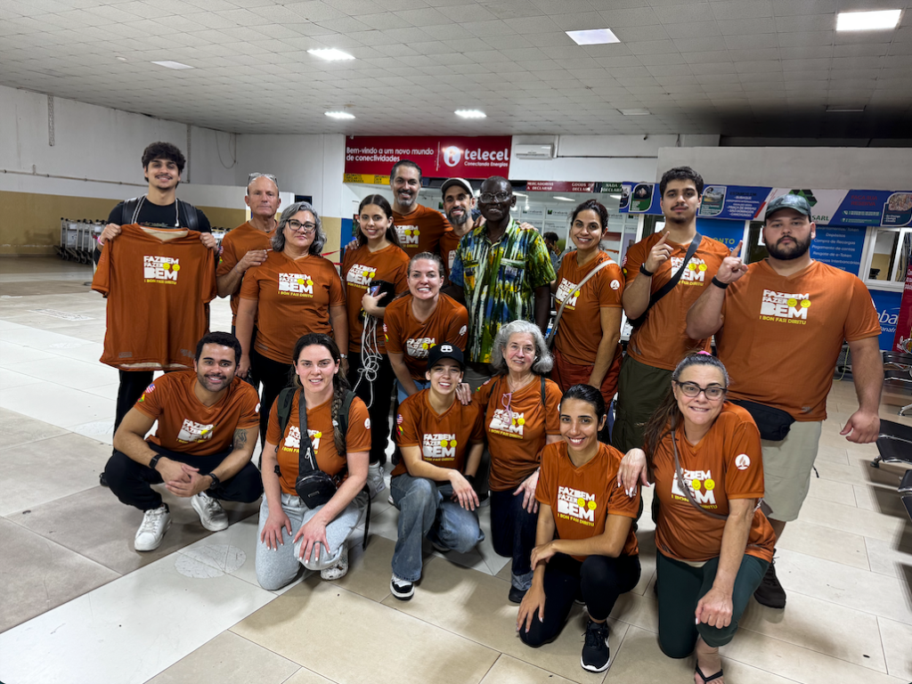 Equipe da Missão Buba chegando a Guiné-Bissau