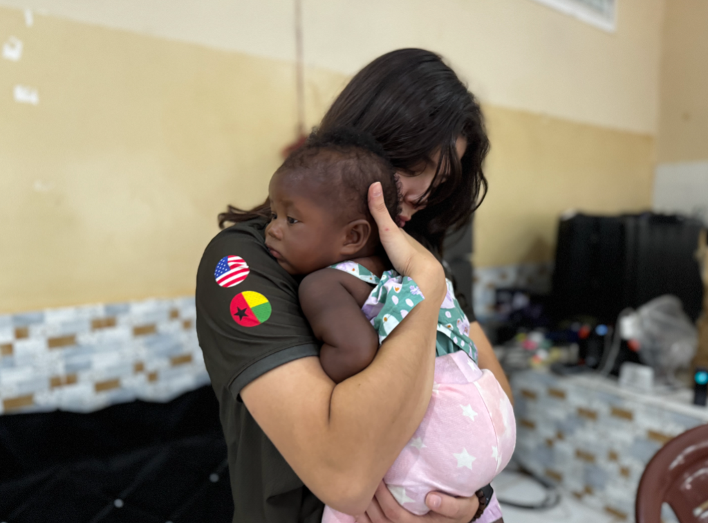 Amor em ação - cuidando dos bebês da comunidade