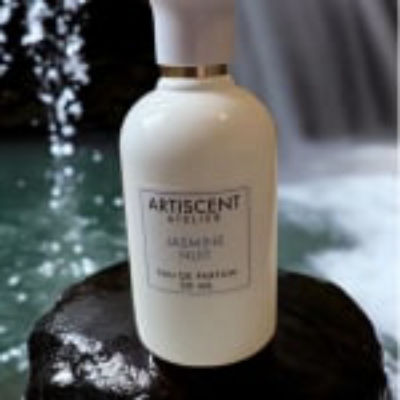 Superdrug Artiscent Atelier Jasmine Nuit — dupe of Carolina Herrera Good Girl