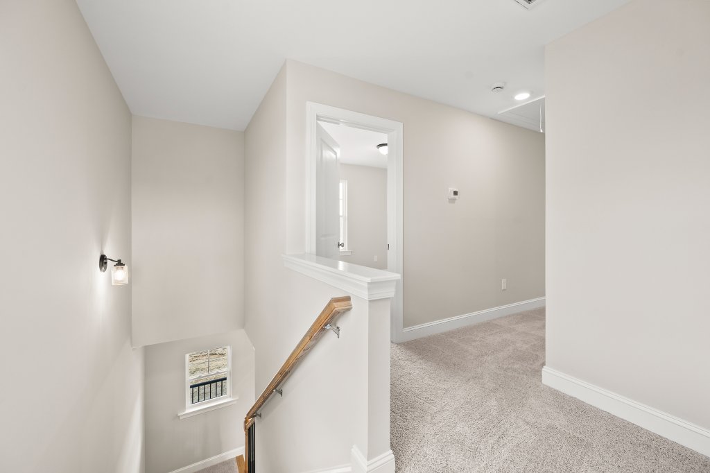 360 Wynnfall Drive, primary bedroom