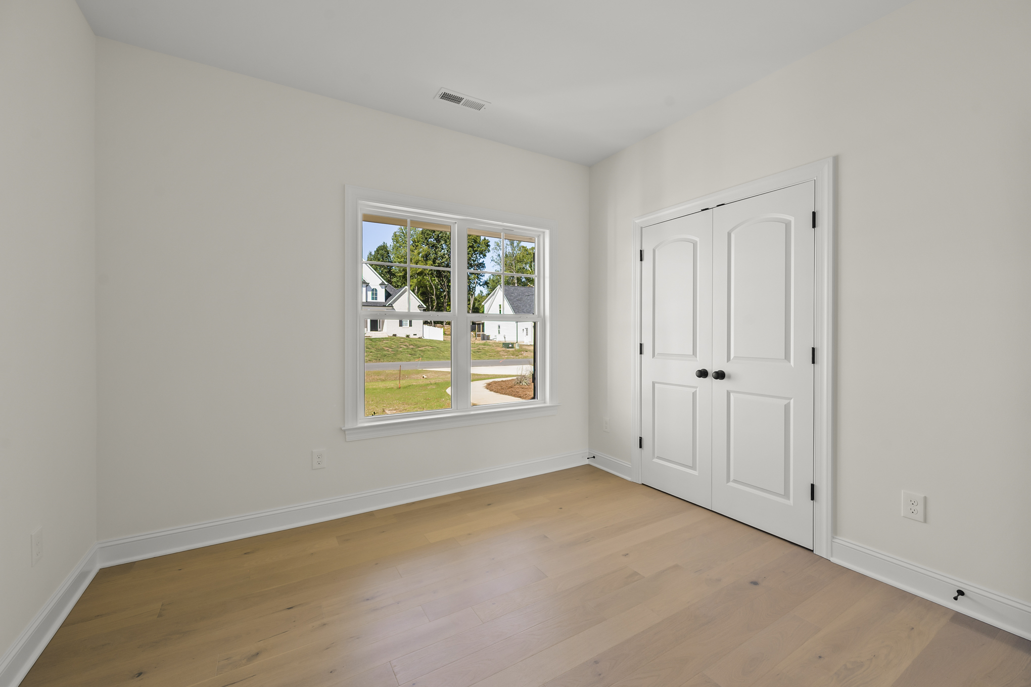 192 Cool Run - Secondary Bedroom