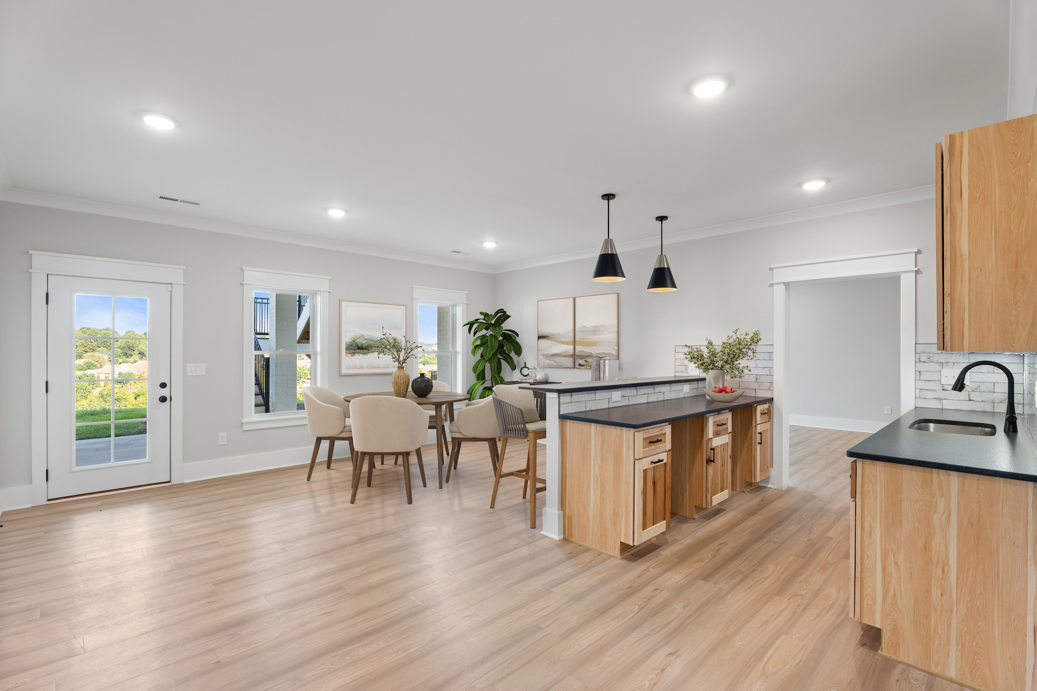 727 Royal Jasmine Ct - Basement Kitchen & Dining
