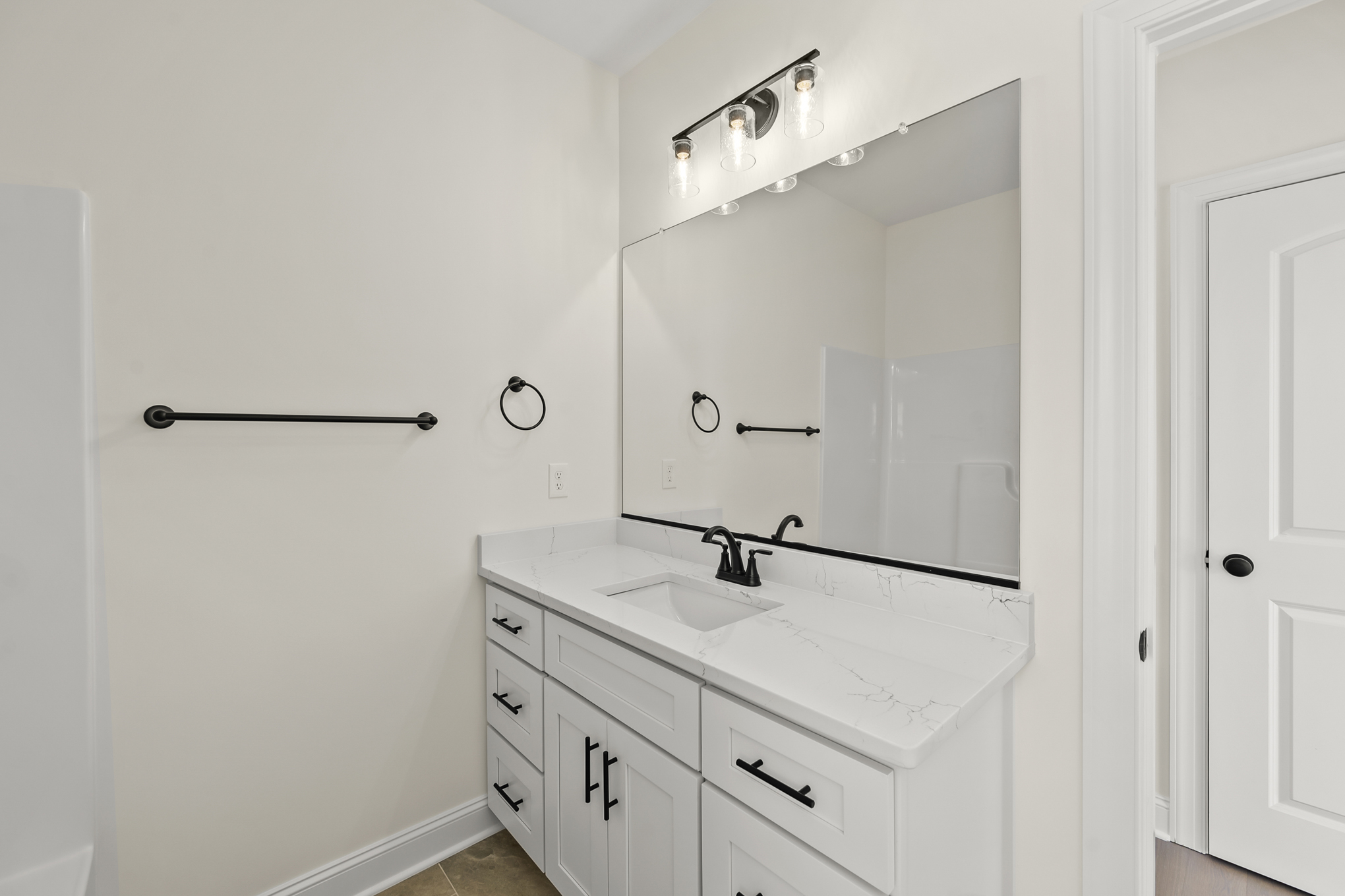 192 Cool Run - Secondary Bath Vanity