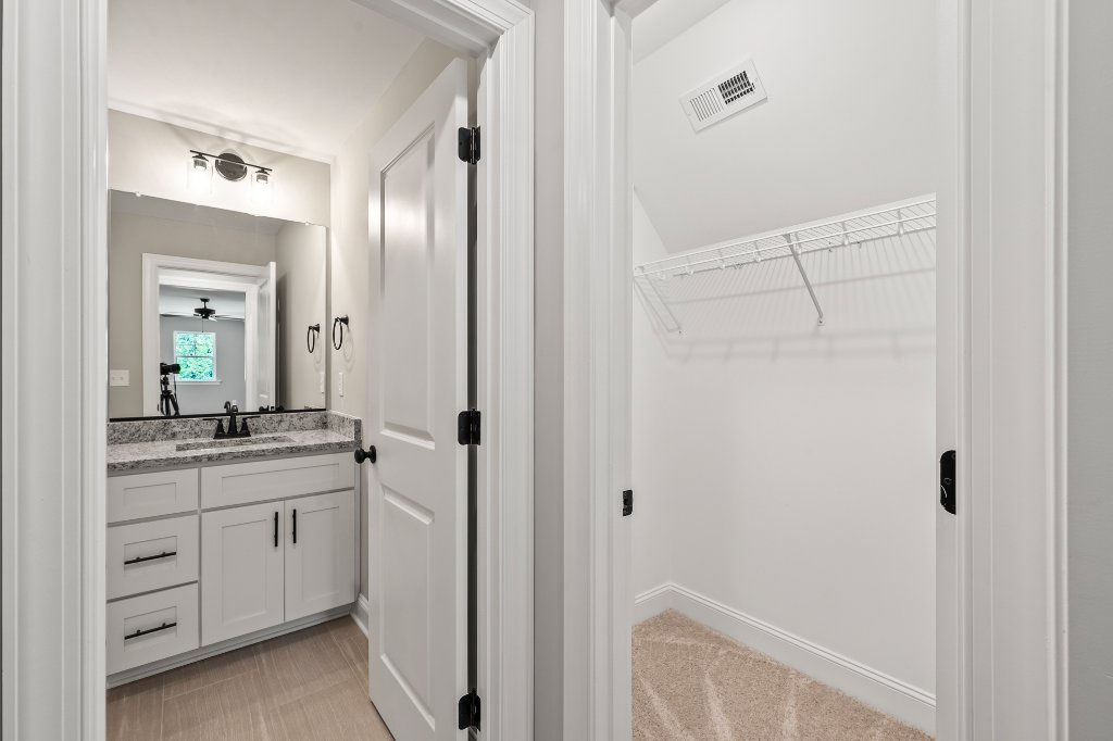 184 Painted Trails, third bedroom bath and closet view