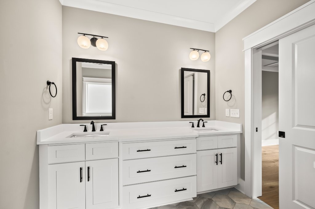 740 Surrey Path Trail, primary bath double vanity