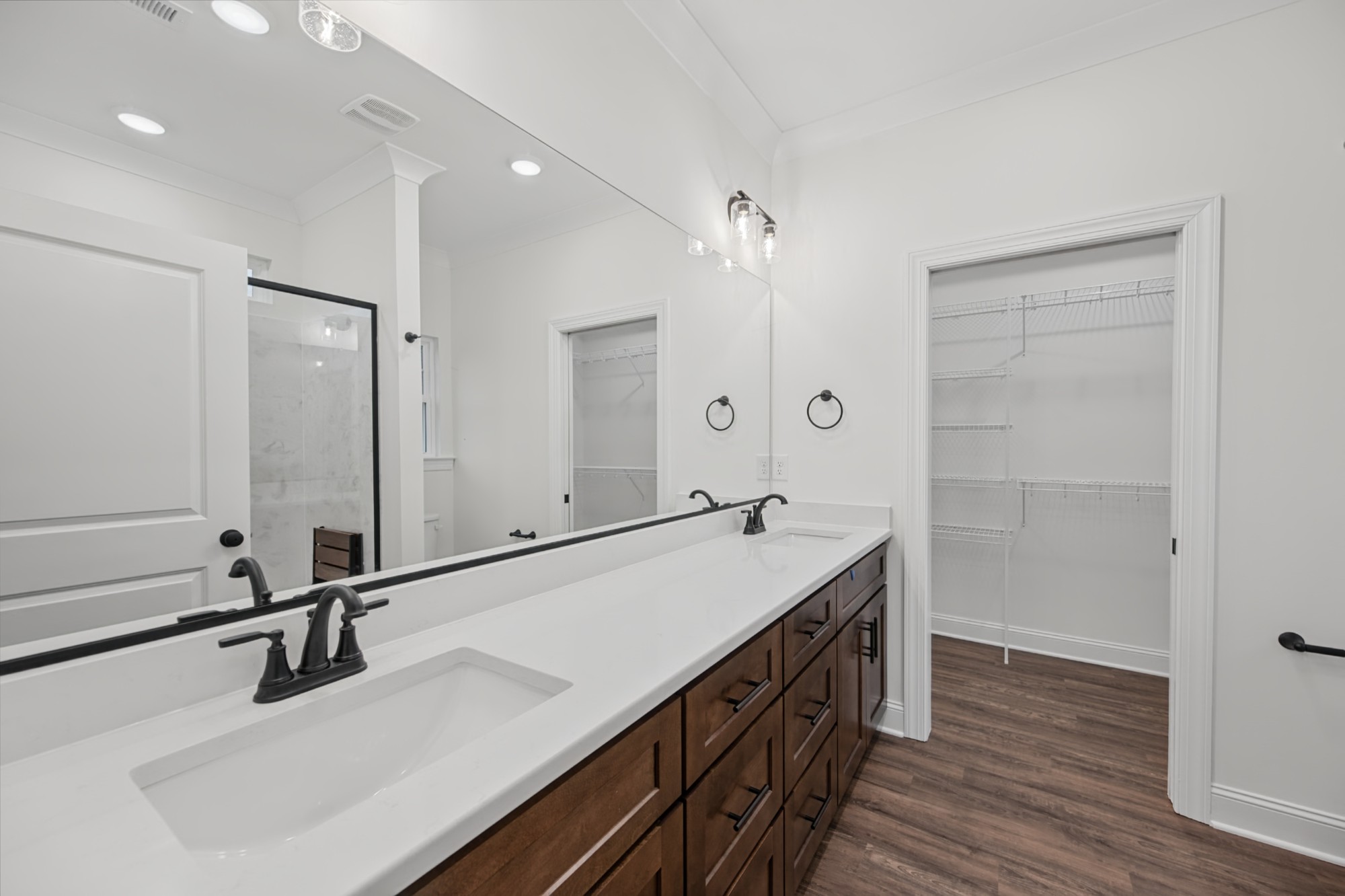 114 Carolina Rose Ct - Primary Bathroom Double Vanity