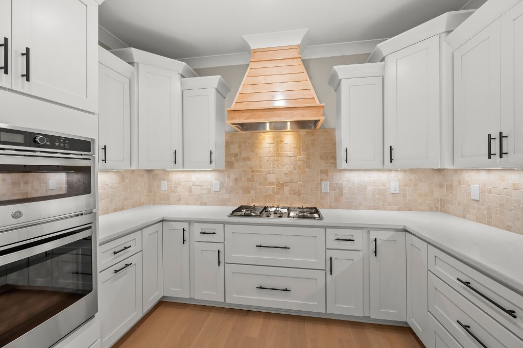 Dream Builders kitchen
