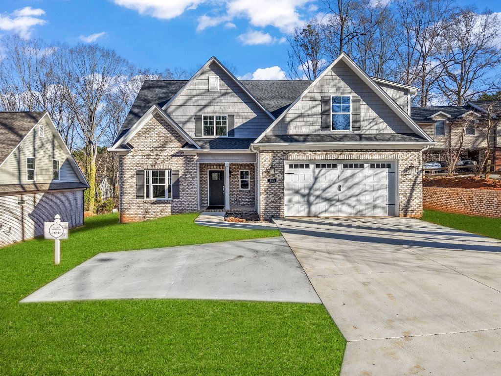 553 Alpine Road, front street view.