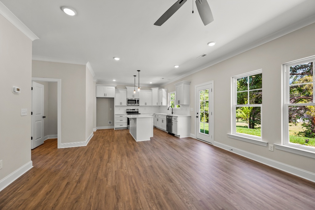 1920 Wild Rosewood Way, fireplace