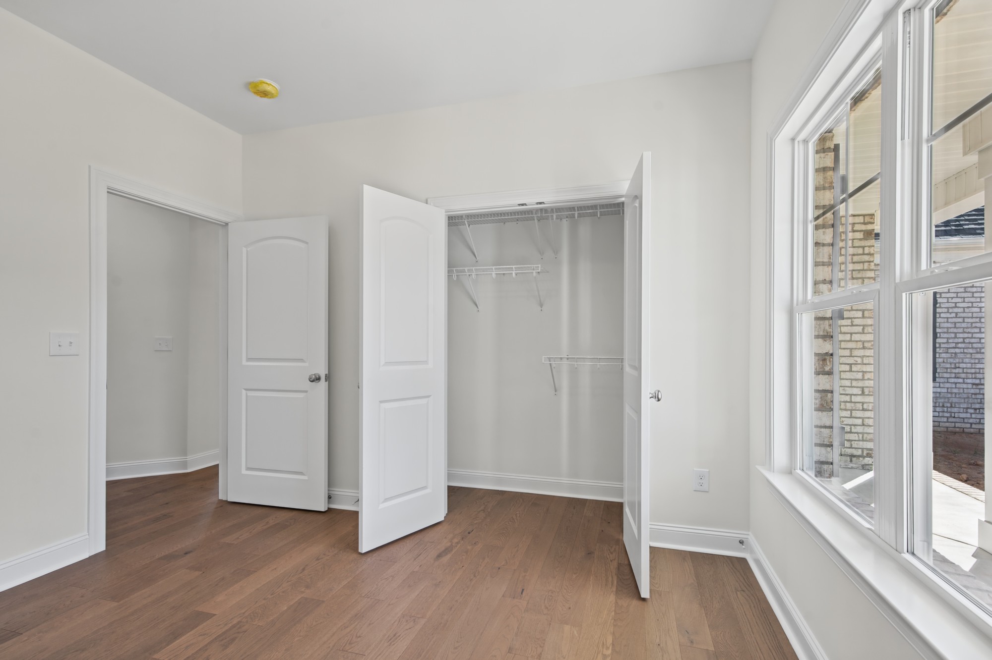 250 Cool Run - Bedroom with Double Closet