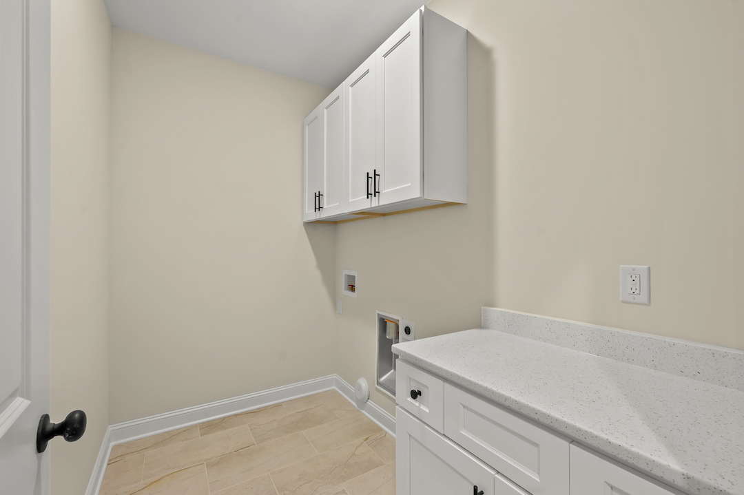 249 Cool Run - Laundry Room with Cabinetry