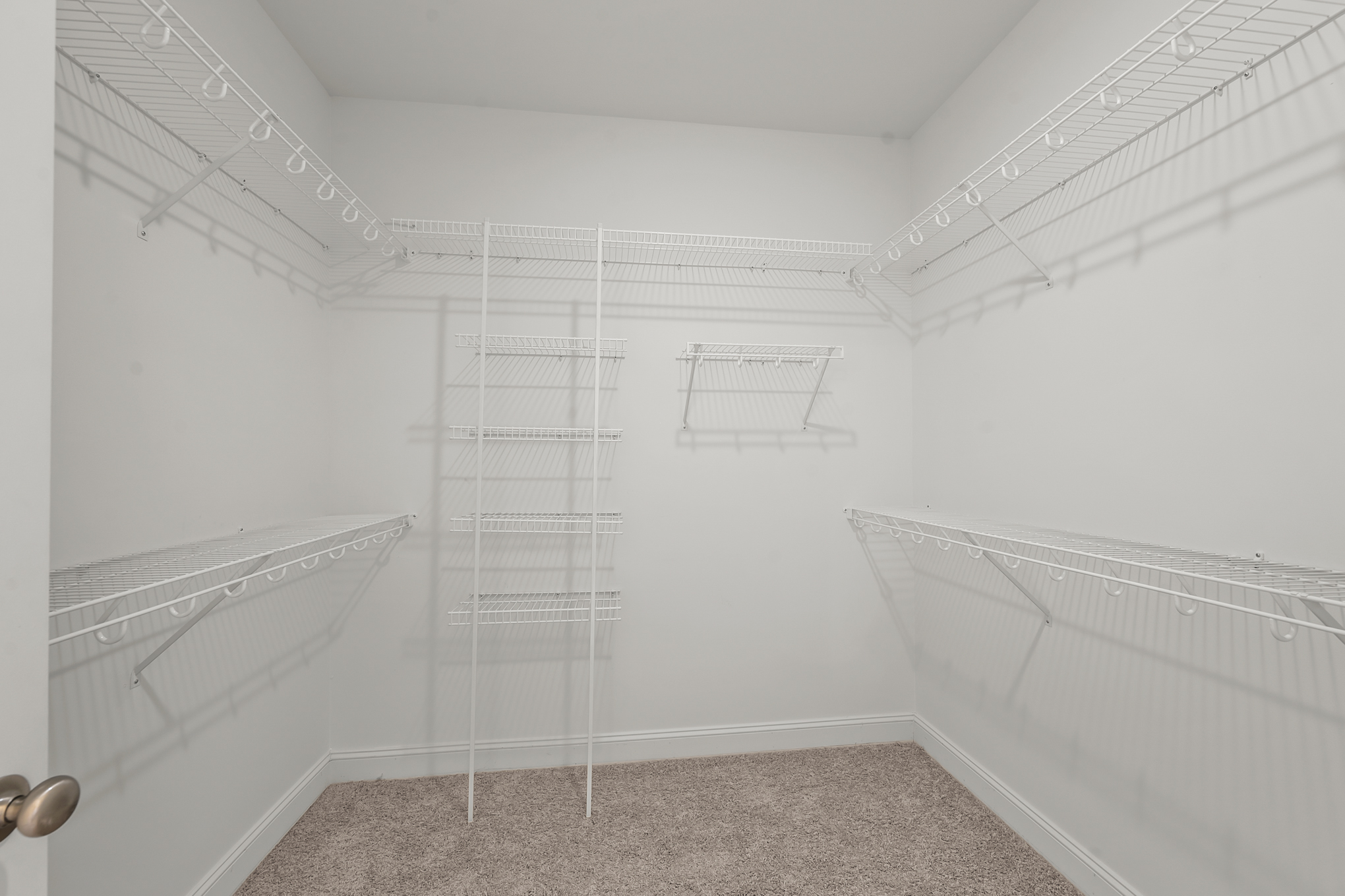 174 Cool Run - Primary Walk-In Closet