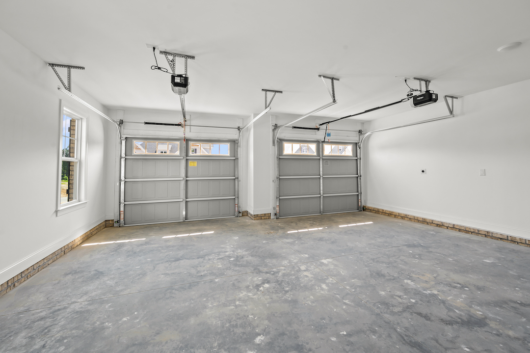 249 Cool Run - 2-Car Garage Interior