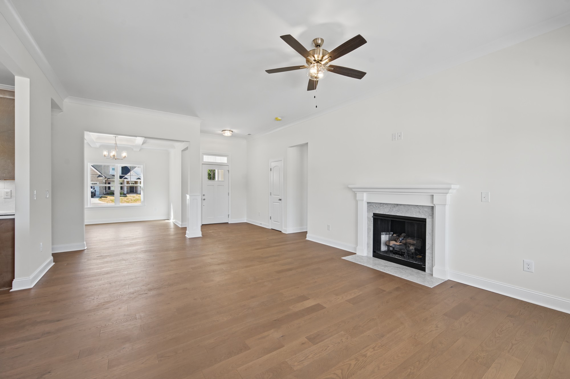250 Cool Run - Living Room with Fireplace & White Mantel