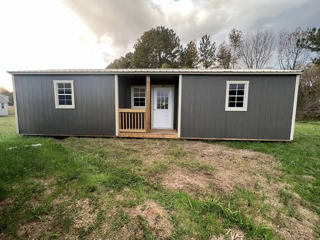 Center Cabin