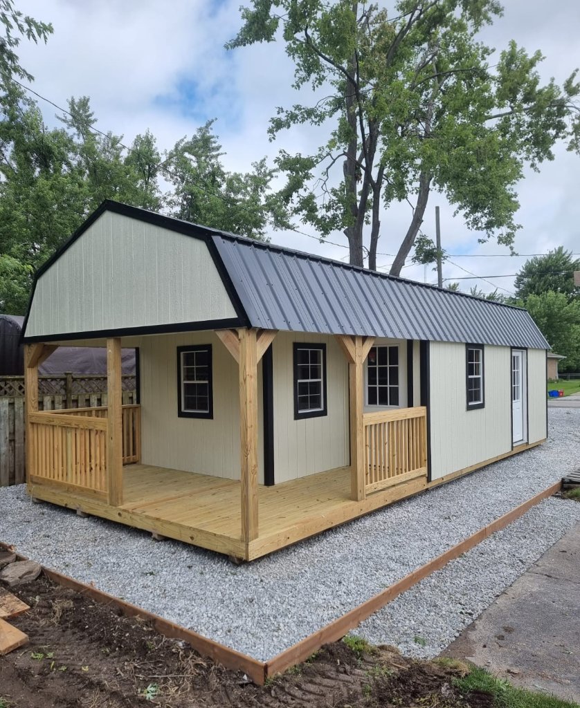 Wrap-Around Cabin