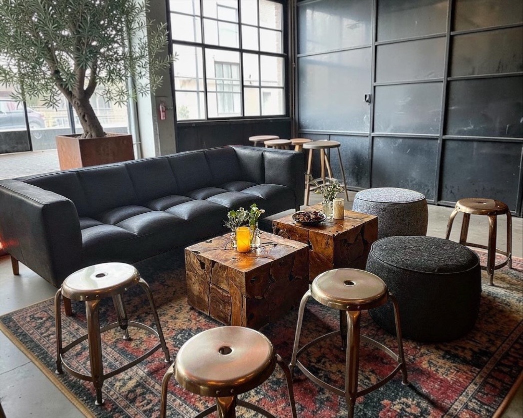 Lounge set-up