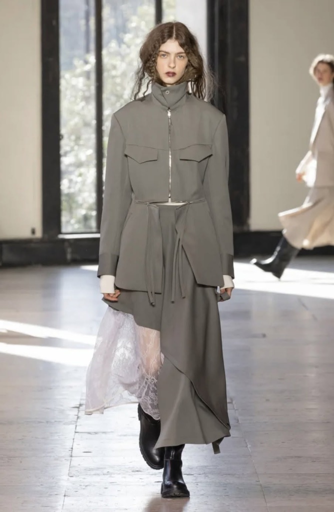 UJOH  look 22