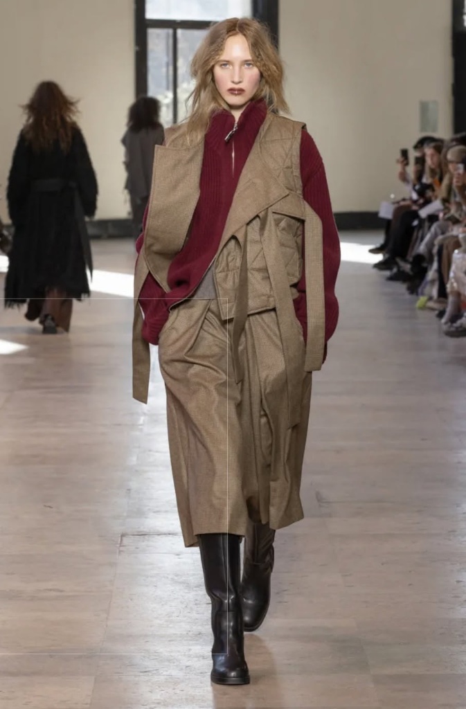 UJOH  look 33
