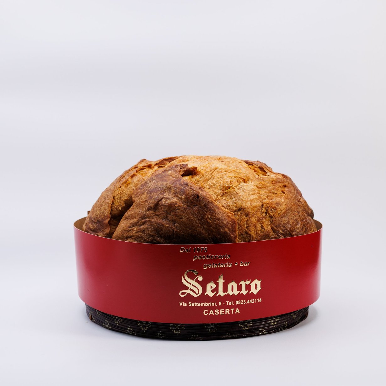 Panettone in confezione rossa
