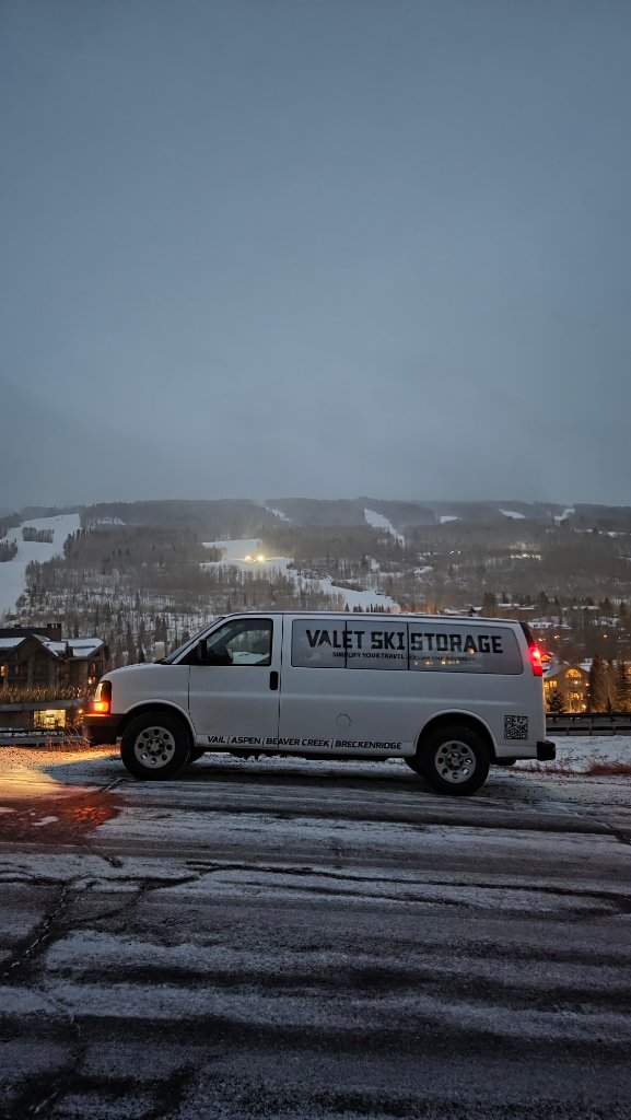 Valet Ski Storage van in Vail