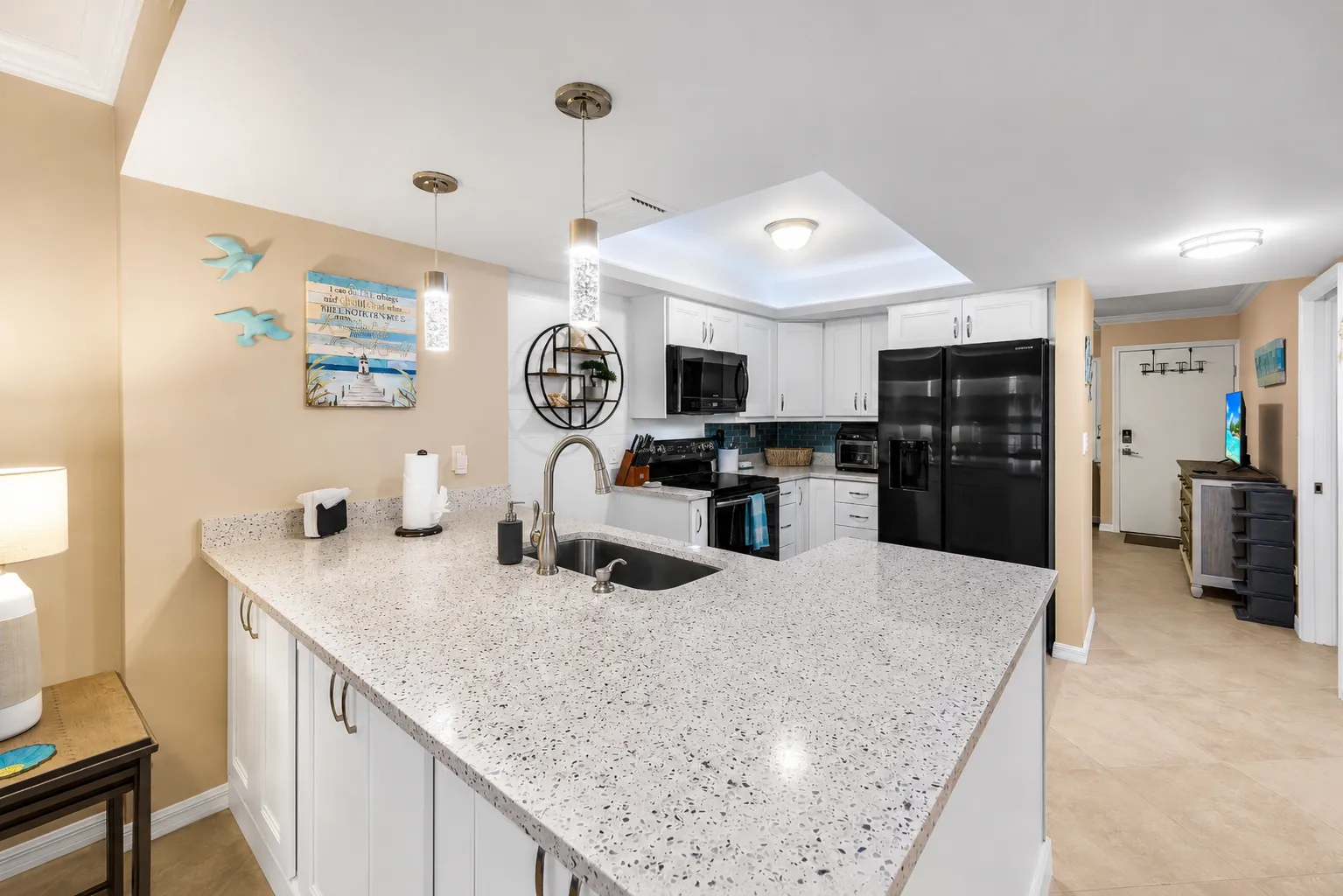 Gourmet kitchen