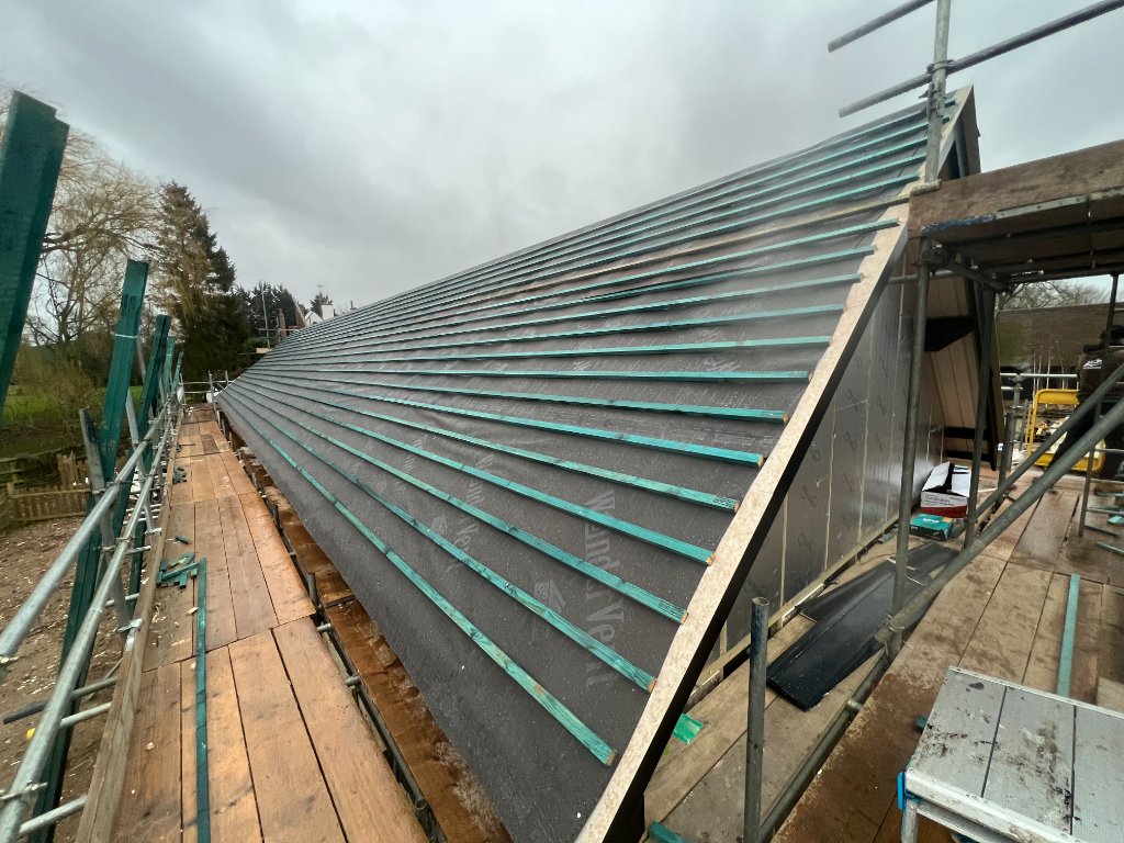New Build Barn — Pitched Roof Tiling, Hertfordshire