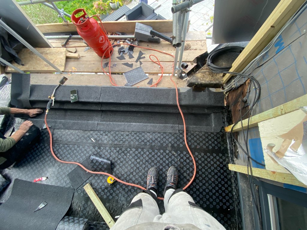 Flat Roof — Torch-on Application Detail, Essex