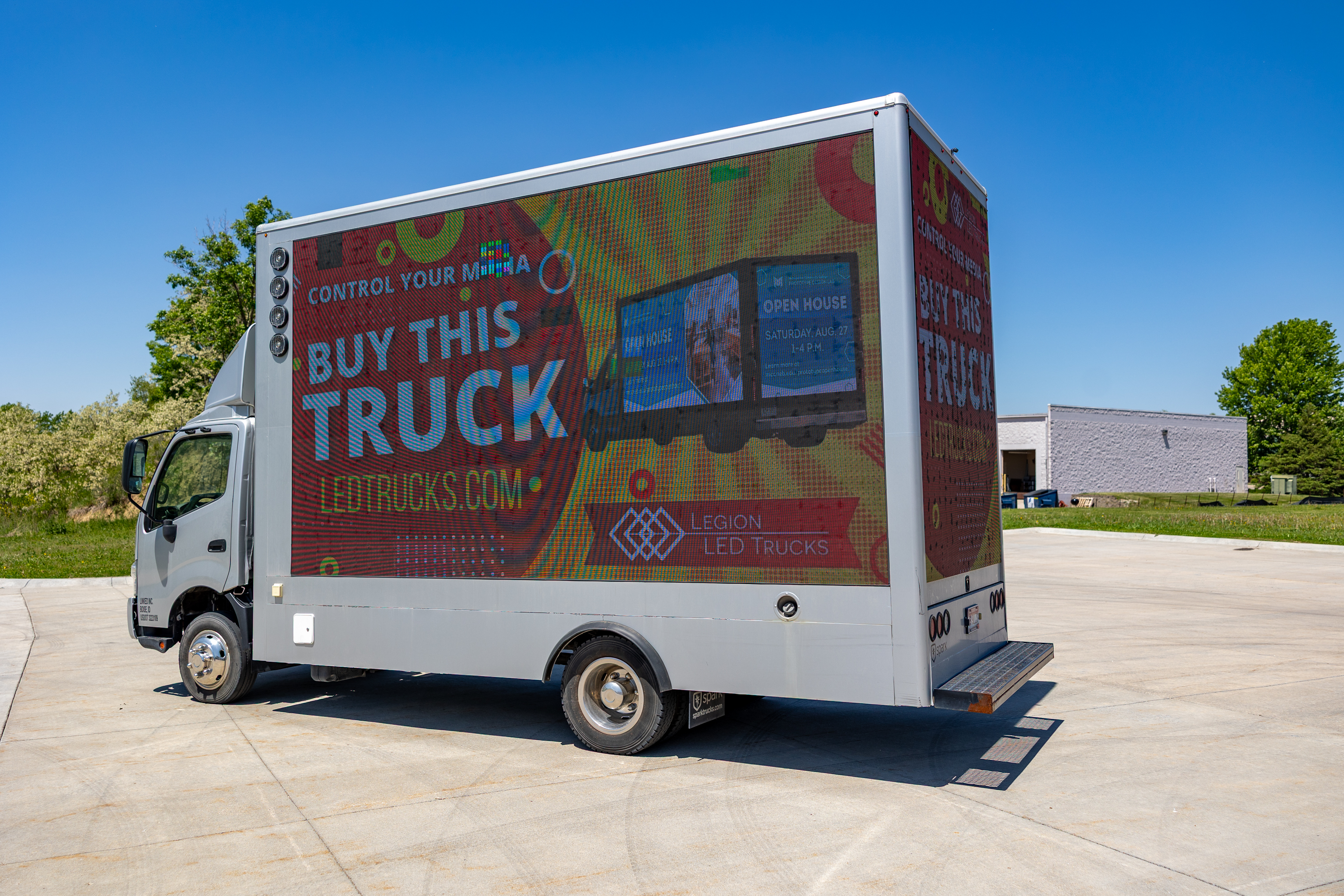 2018 Hino 155