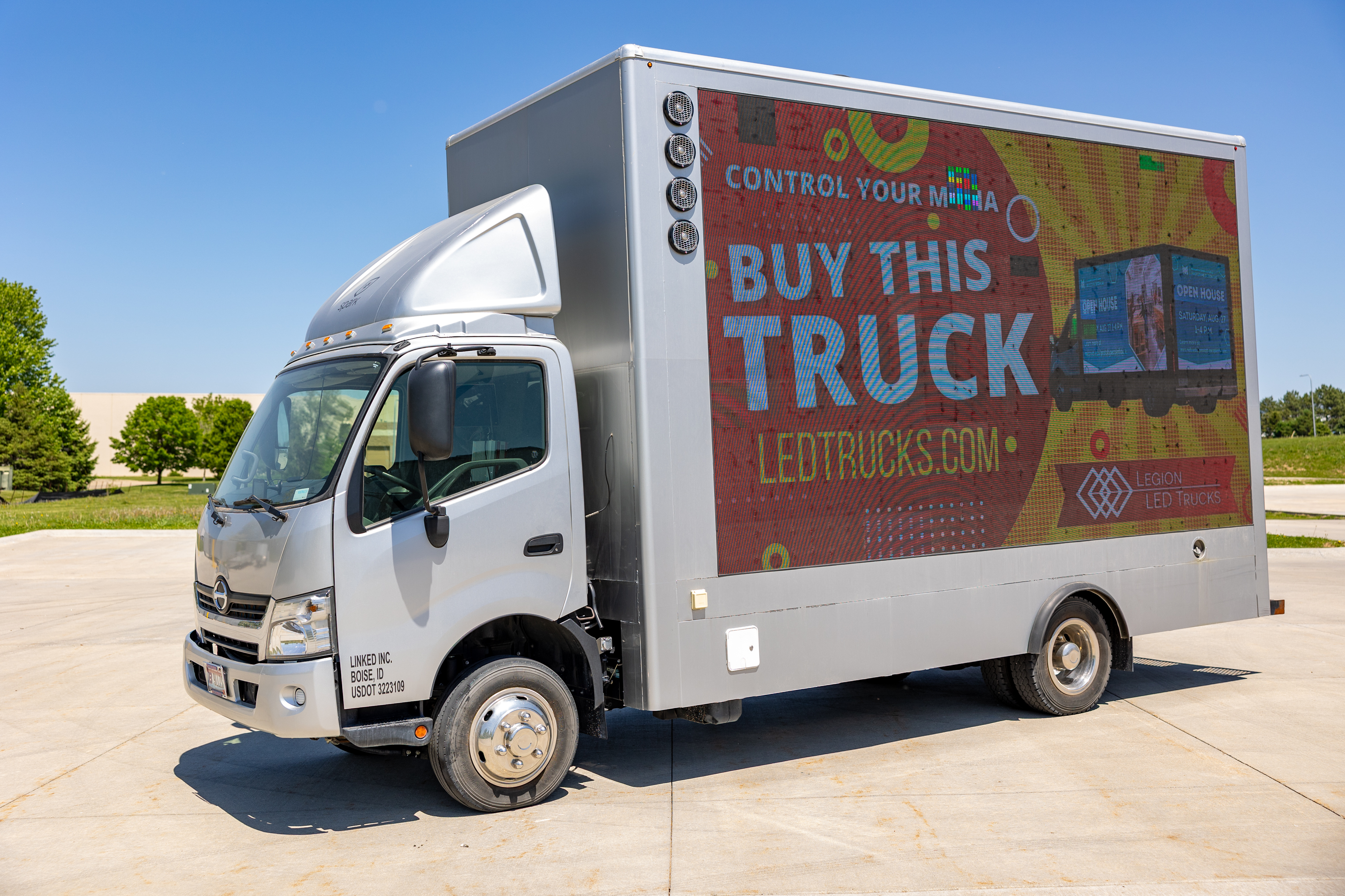 2018 Hino 155