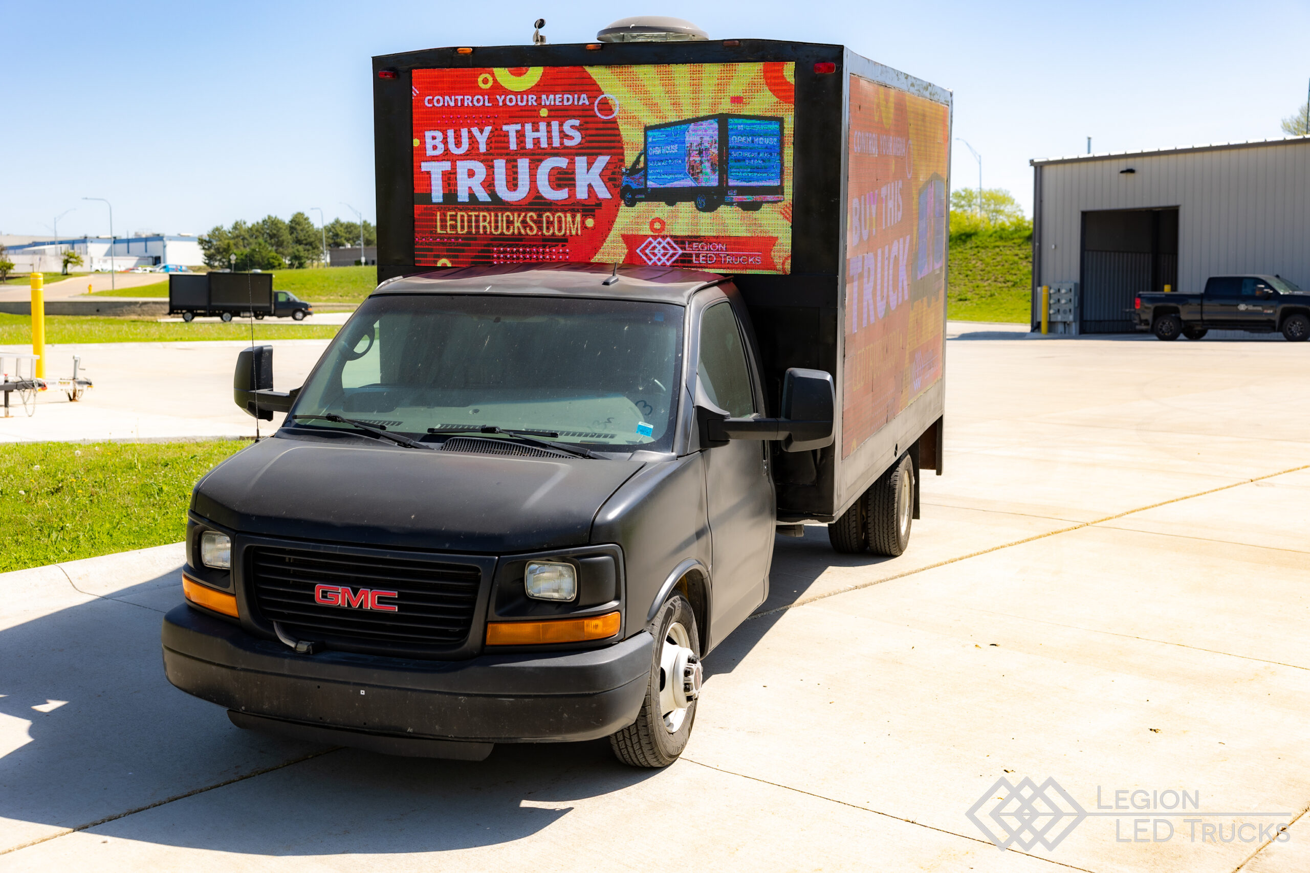 2014 GMC Savana 3500 led truck for sale – photo 5 of 42