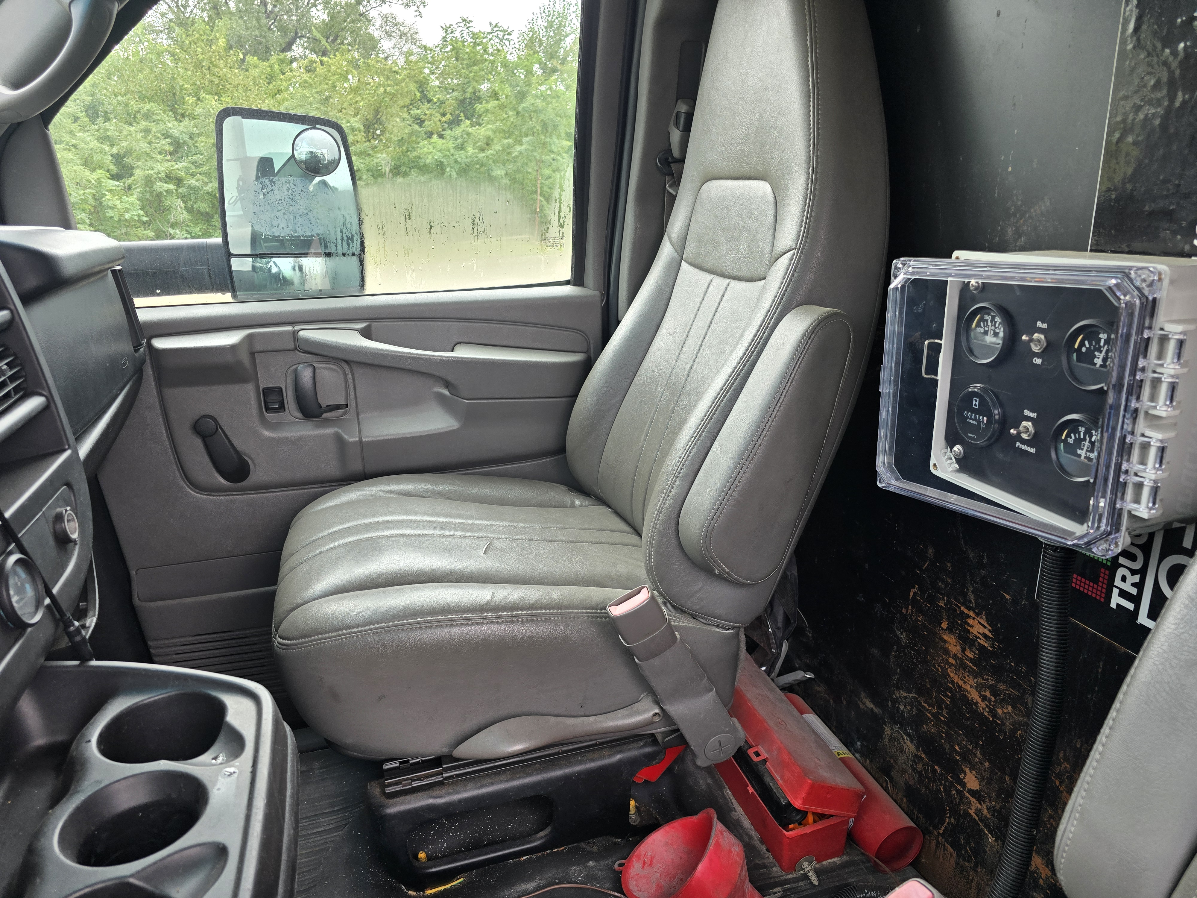 2014 GMC Savana 3500 Cutaway used LED billboard truck