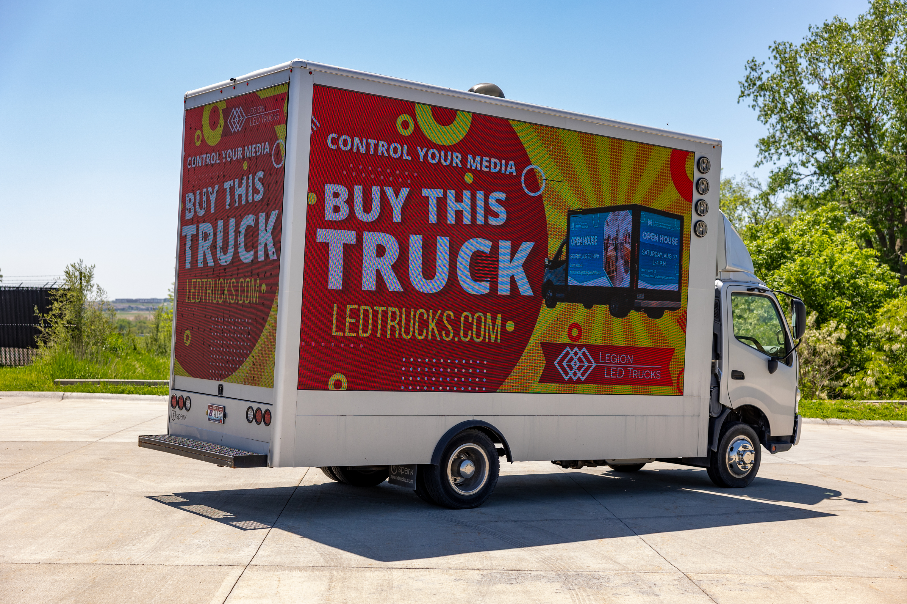 2018 Hino 155