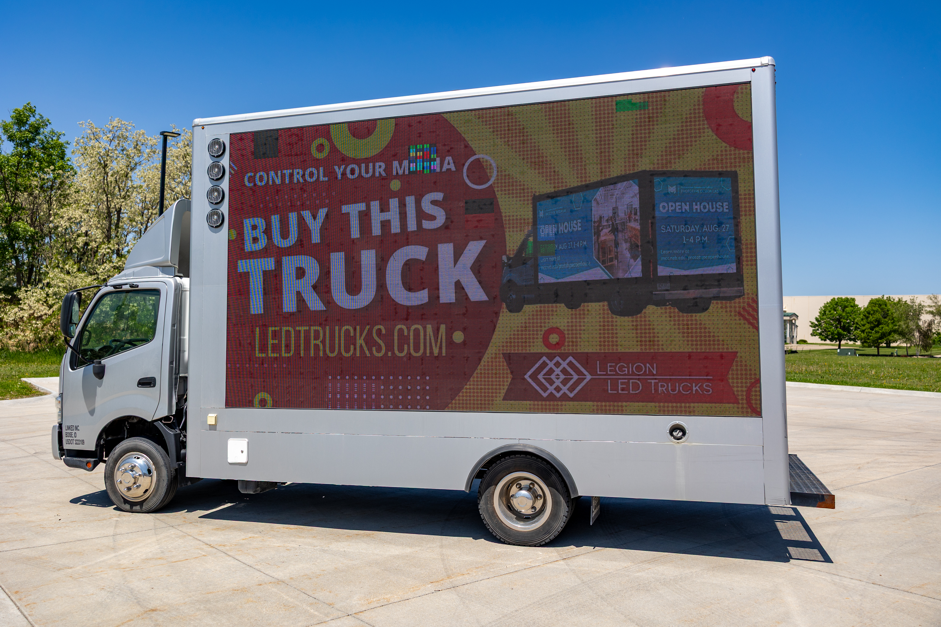 2018 Hino 155