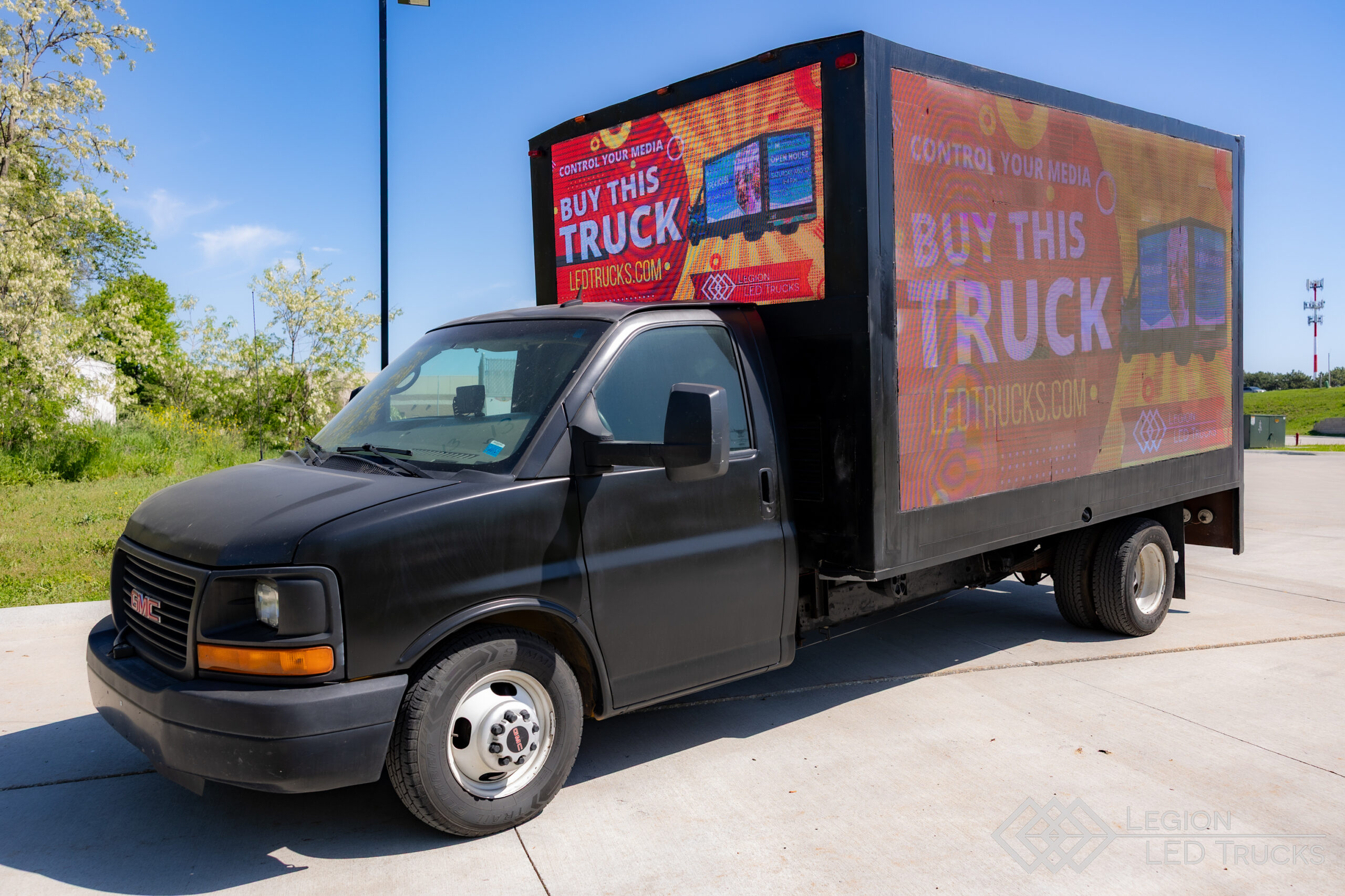 2014 GMC Savana 3500 led truck for sale – photo 6 of 42